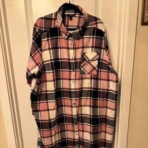 Torrid Lizzie Cotton Plaid Button-Up Shirt Pink Plaid Size 4